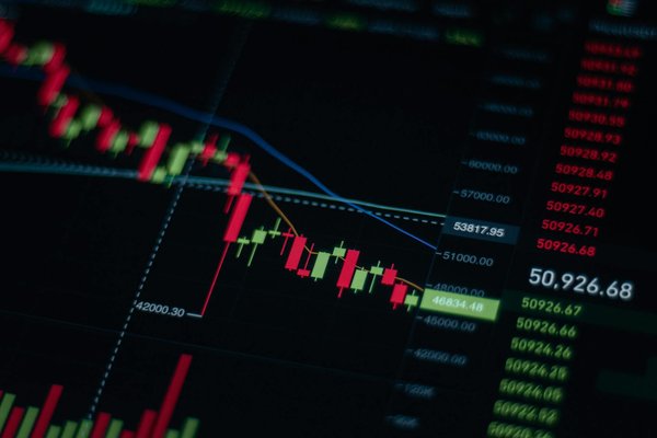 Les Tendances des Tarifs Immobiliers dans les Mégapoles: Analyse et Perspectives